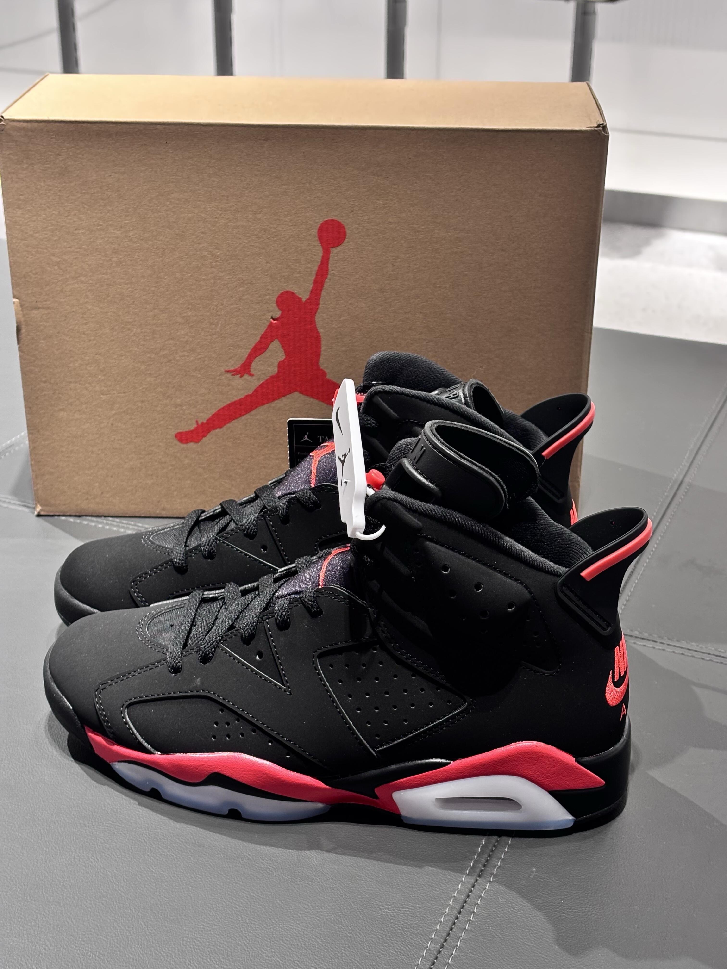 开箱直接炸场!反转红外线 🔴 Jordan 6自带 Not For Resale 标语,情怀直接